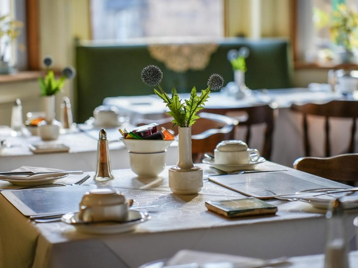 Rosehall Hotel EDI Eksteriør bilde