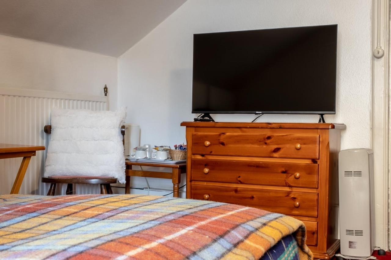 Rosehall Hotel EDI Eksteriør bilde